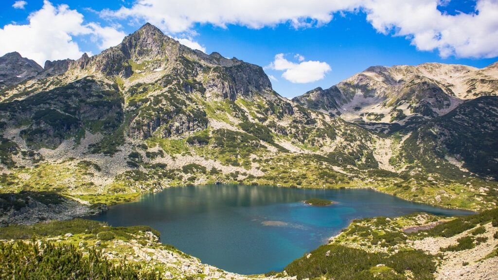 Летен туризъм